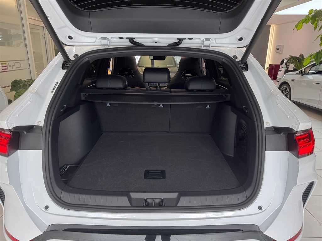 BYD SEAL U