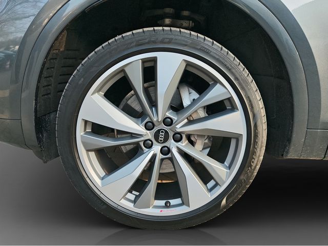 Q5 Sportback 40 TDI quattro S line S-tronic HUD