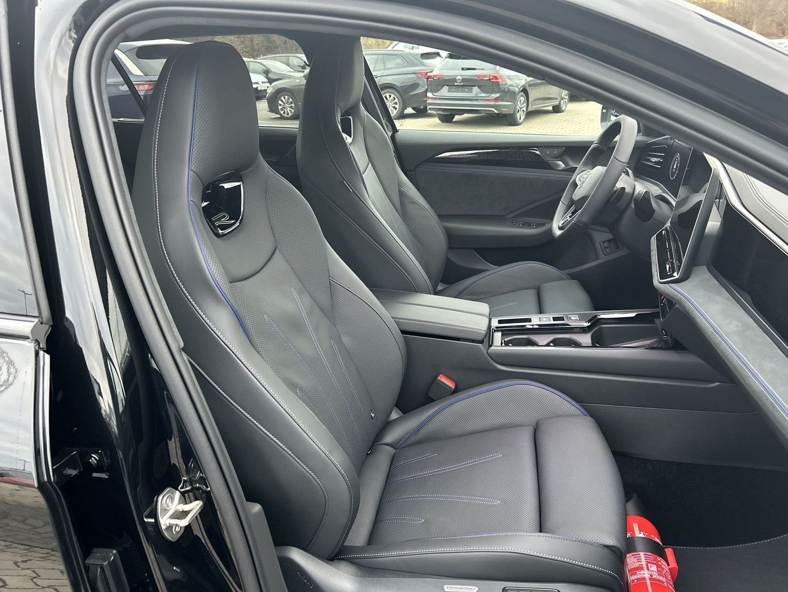 Volkswagen Passat - Bild 23