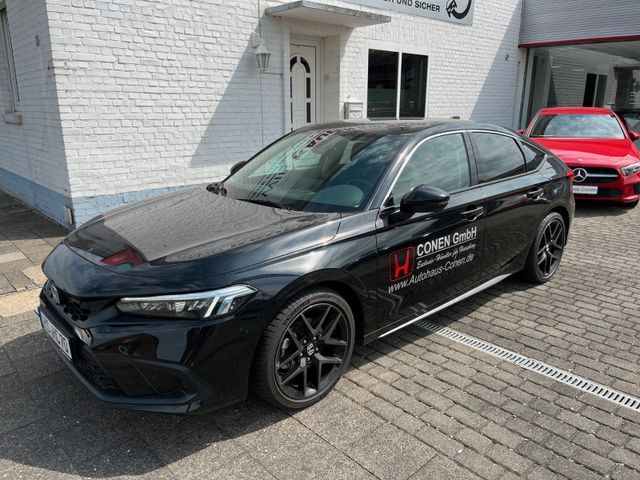 Honda Civic e:HEV Advance sofort verfügbar