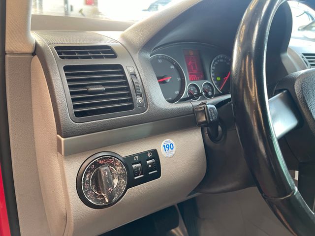 Volkswagen Touran Highline Aut.*1.Hand*TÜV NEU*7 Sitze*AHK*