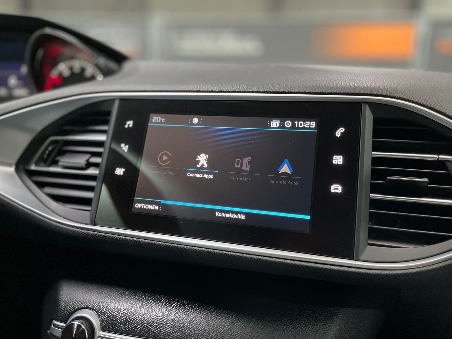 Fahrzeugabbildung Peugeot 308 Allure Sport #Tempomat#Navi#Shz#PDC