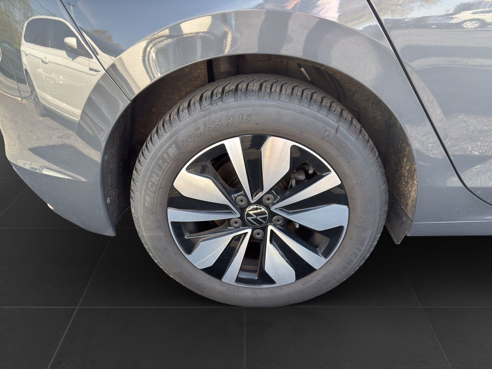 Volkswagen Golf - Bild 8