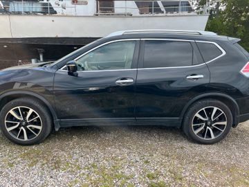 Nissan X-Trail - 2