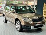 Skoda Yeti 1.2 Active Plus Edition/ DSG/ 1.Hand/TüvNEU - Skoda Yeti: Active Plus Edition