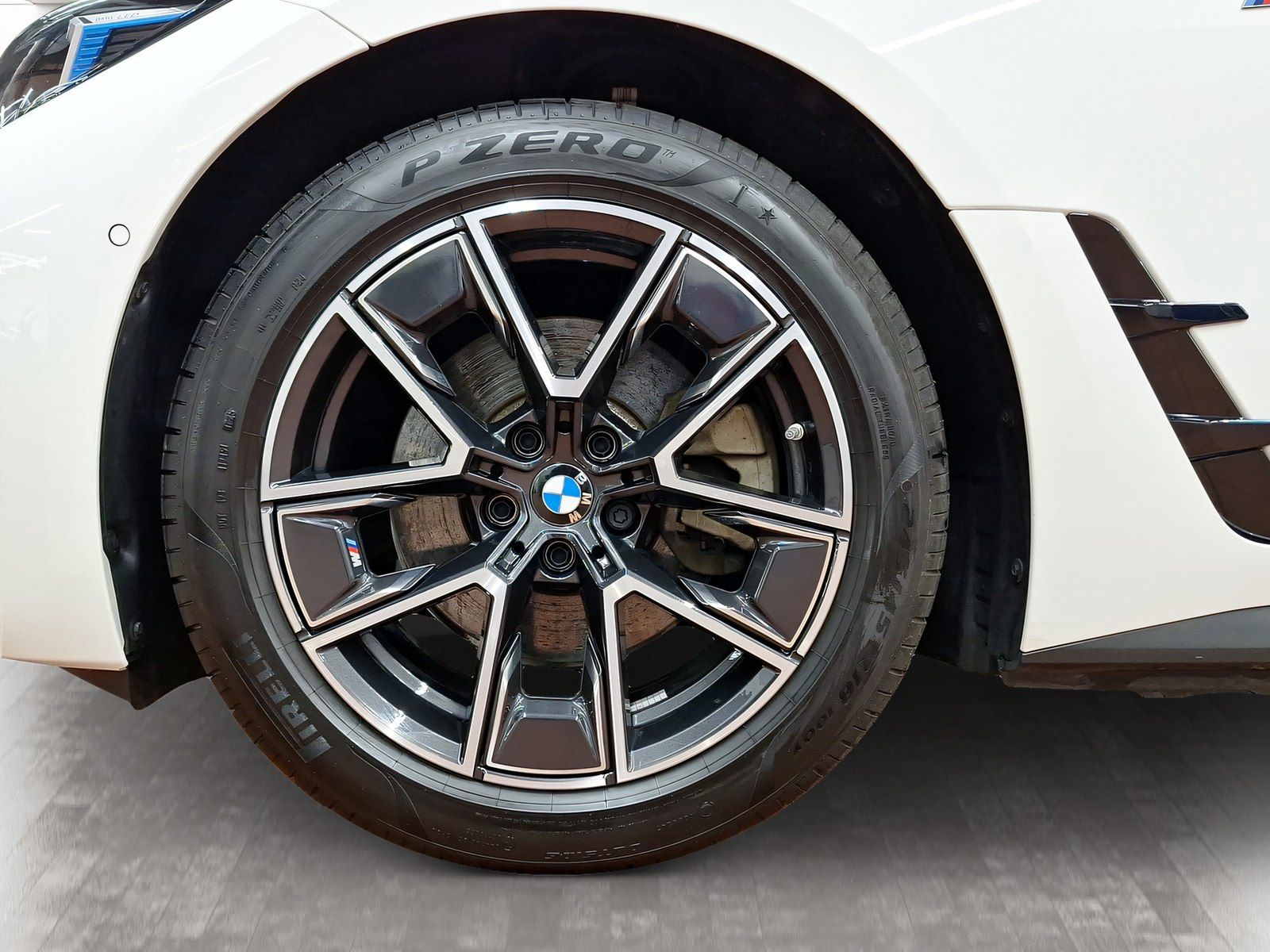 BMW i4 - Bild 9