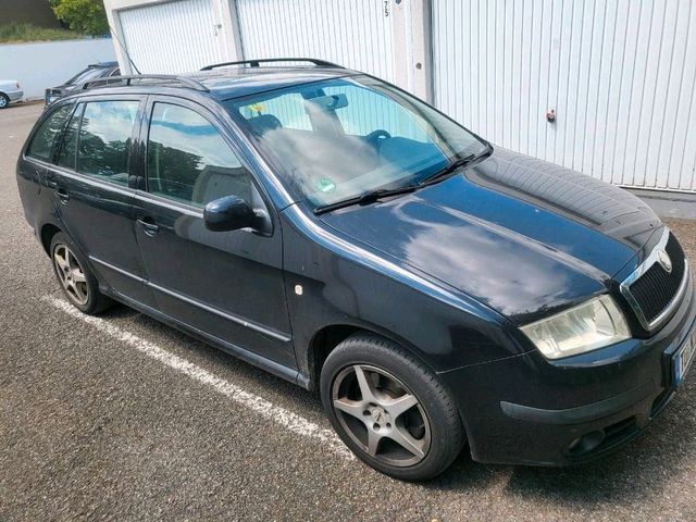 Skoda Fabia 2l