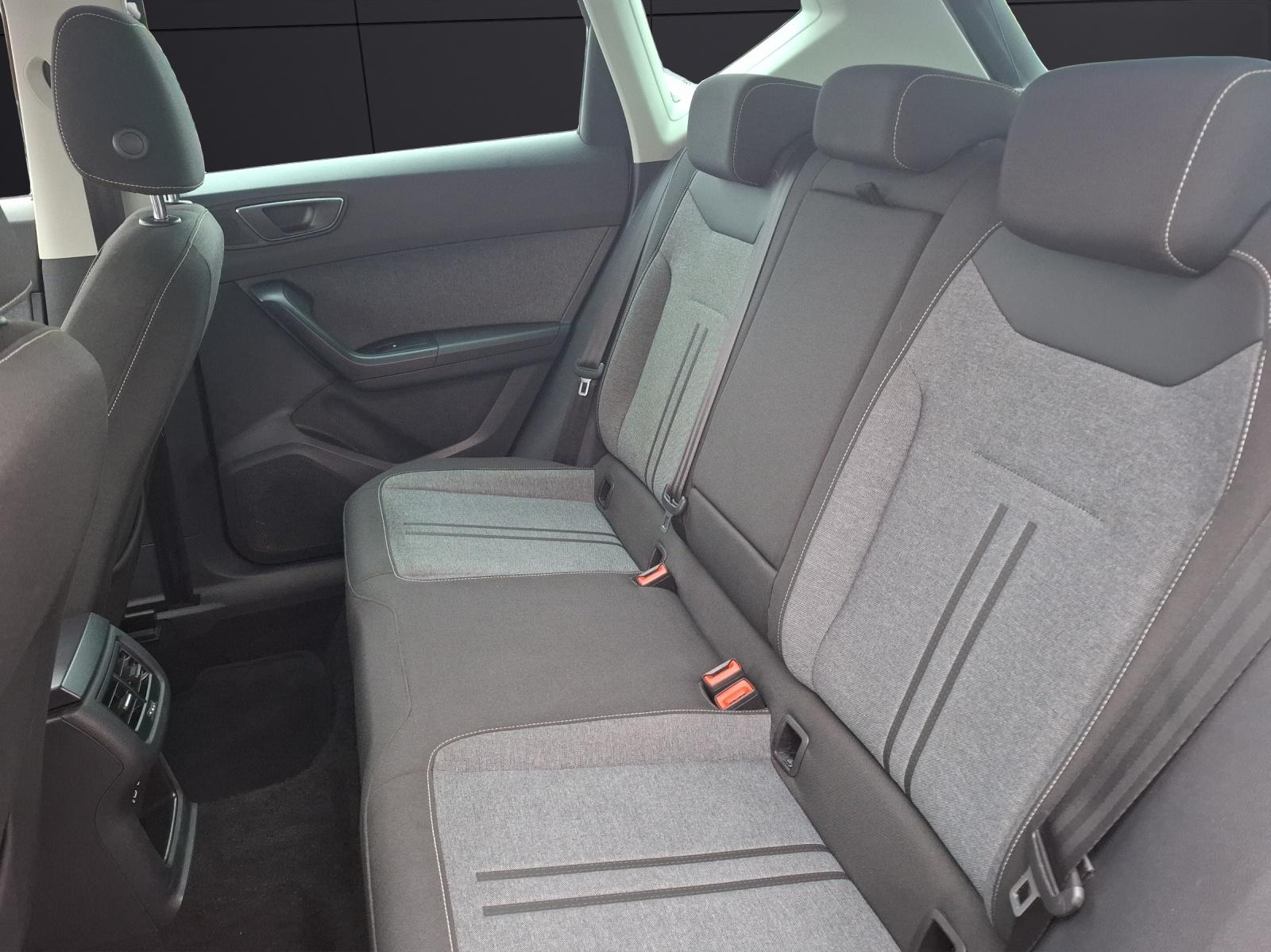 Seat Ateca TSI Style DSG LED Navi AID ACC SHZ Beats P