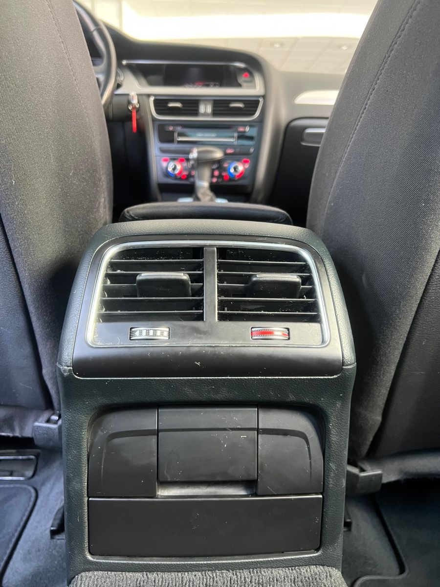 Fahrzeugabbildung Audi A4 Avant 2.0 TFSI Ambition *XENON/LED*AUTOMATIK*