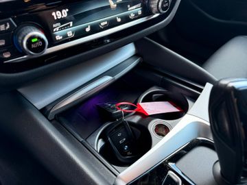 BMW 520 - 12