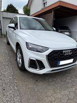 Audi Q5 40 TDI S tronic quattro S line - Audi Q5 Gebrauchtwagen in Bielefeld