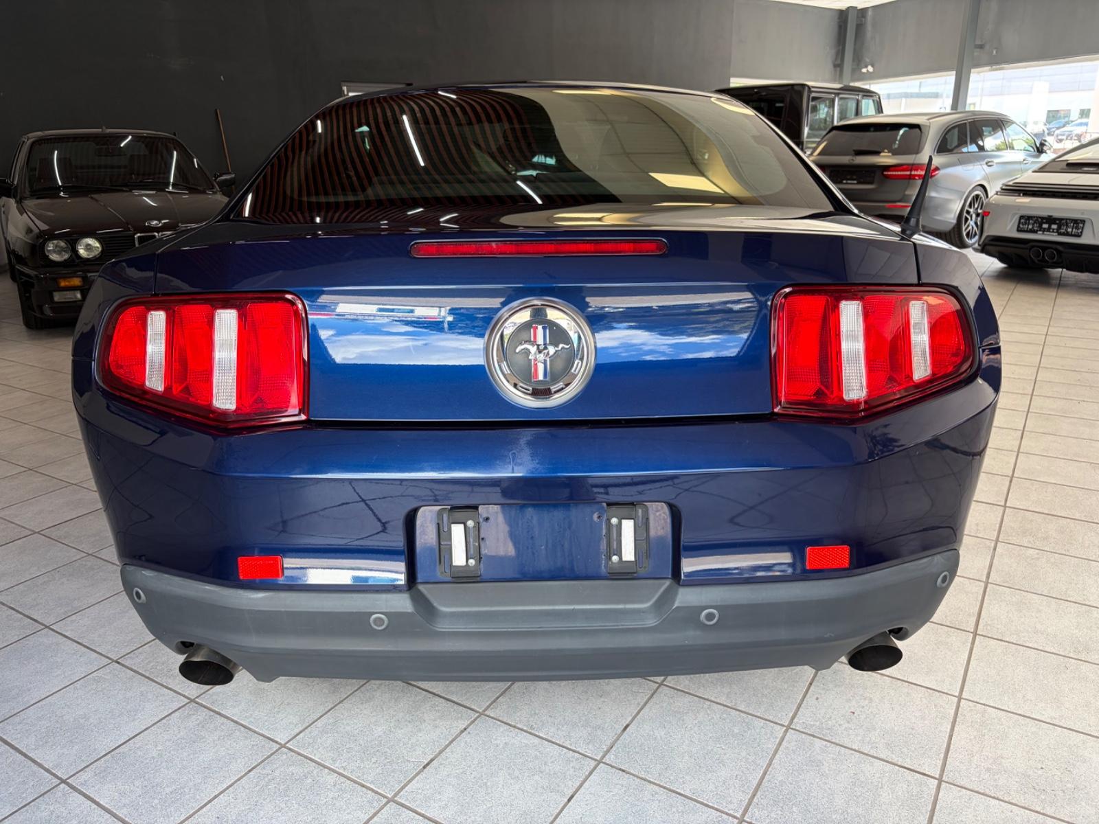 Ford Mustang 3.7 V6 305ch BVM - 2 ème main - Carnet entretien - CT récent - Régulateur