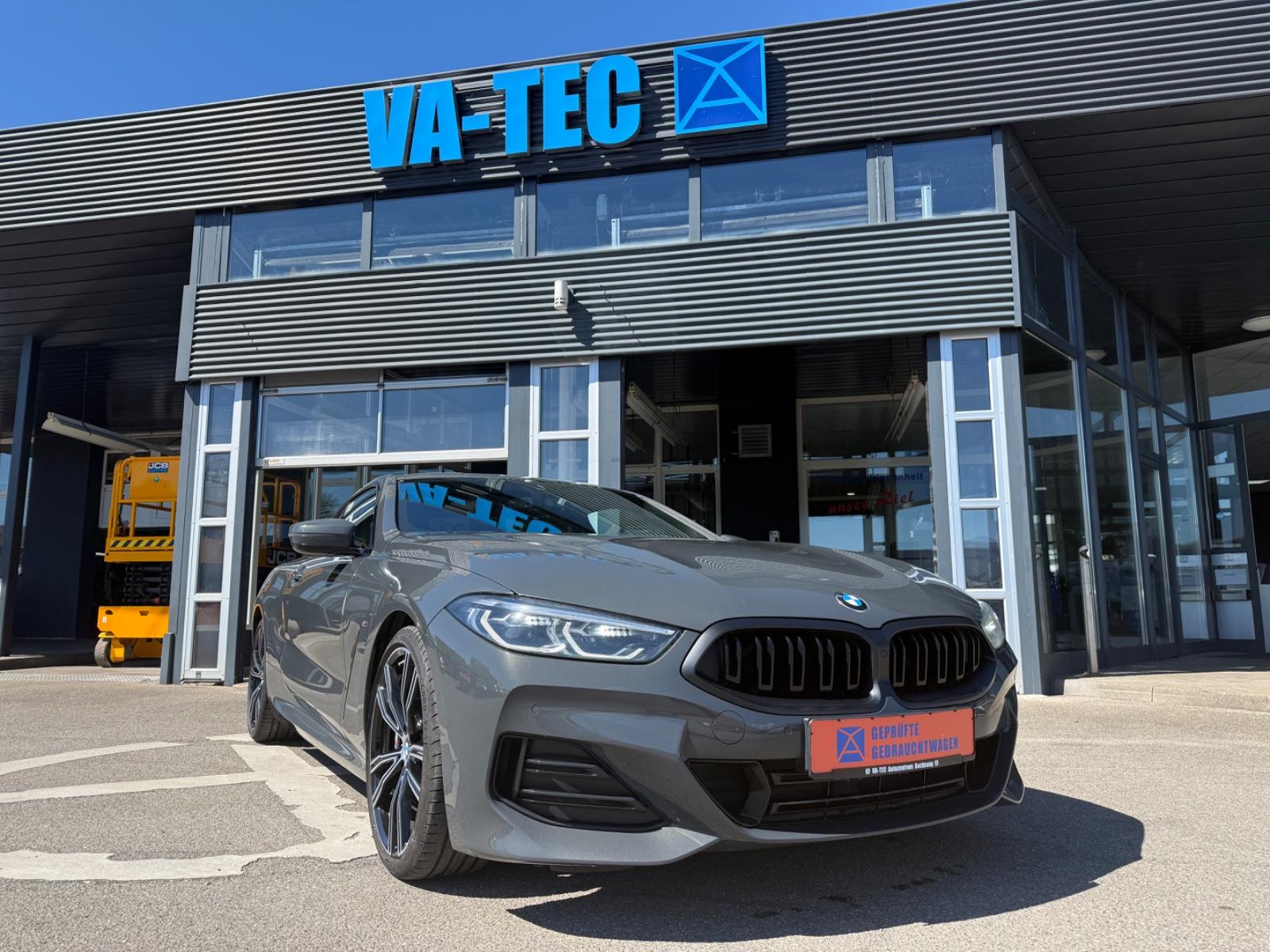 BMW 840d Coupe xDrive M Sport /1.HD/HEAD-UP/H&K