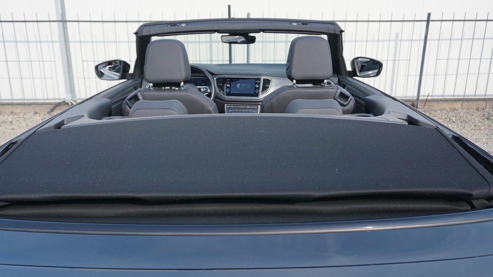 Fahrzeugabbildung Volkswagen T-Roc Cabriolet R-Line,Navi,DCC, DAB+,OPF, ALS,