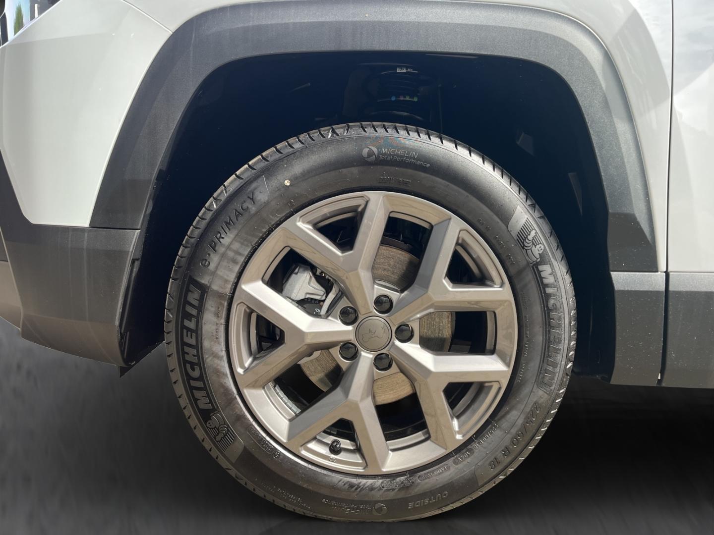 Jeep Compass First Edition ACC+PDC+CARPLAY+KAMERA+SHZ