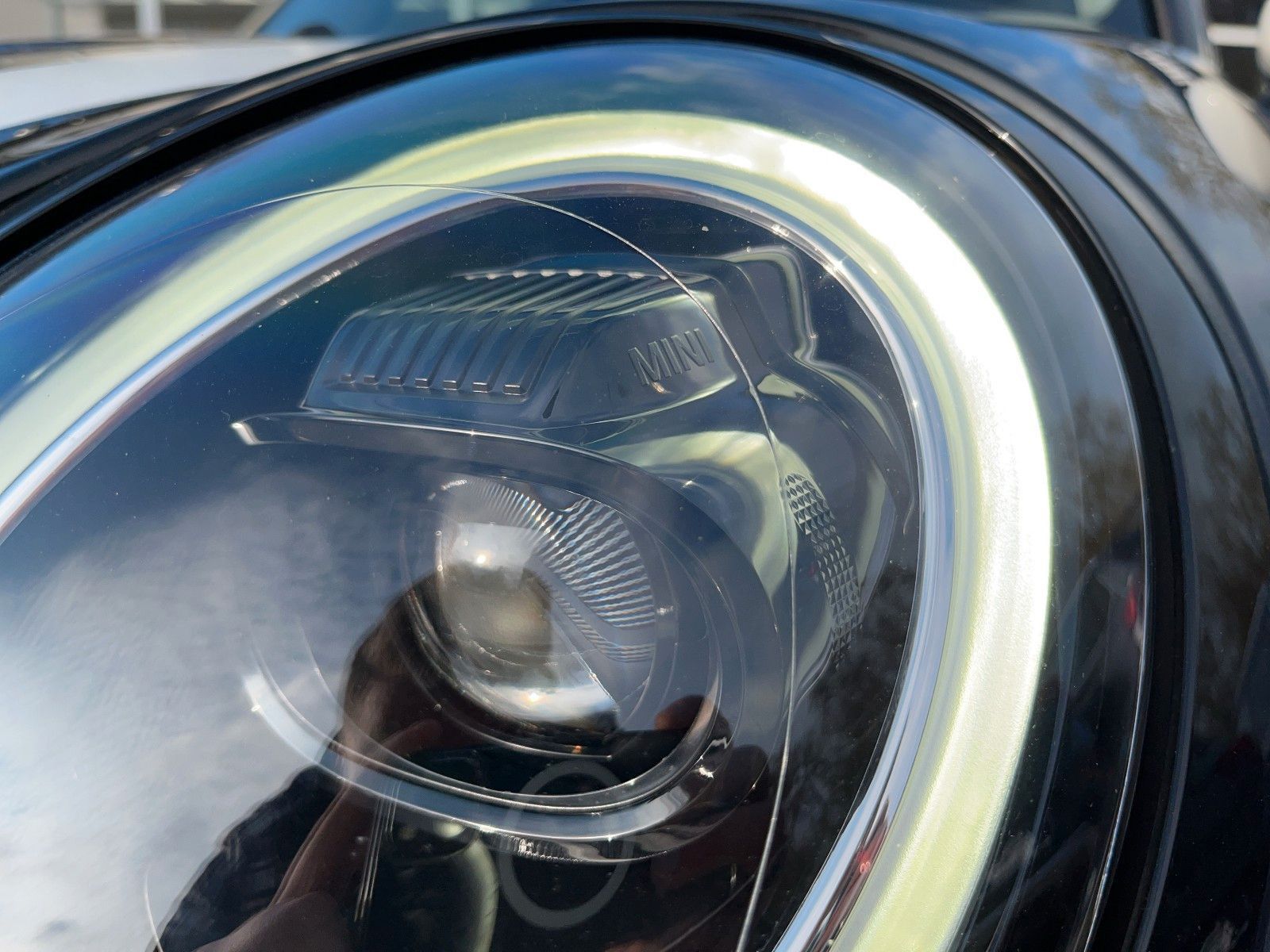 Fahrzeugabbildung MINI COOPER 5-trg.*Automatik*Navi*ViCo*Aktionsangebot