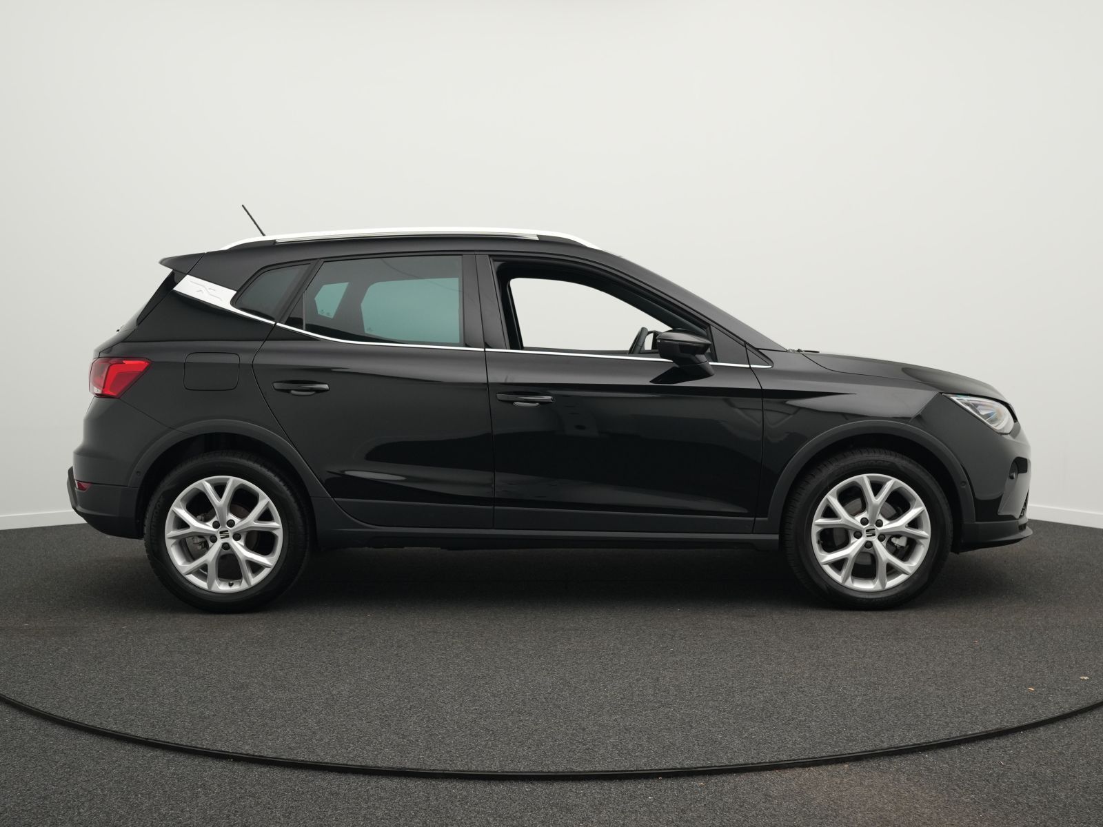 Seat Arona - Bild 12