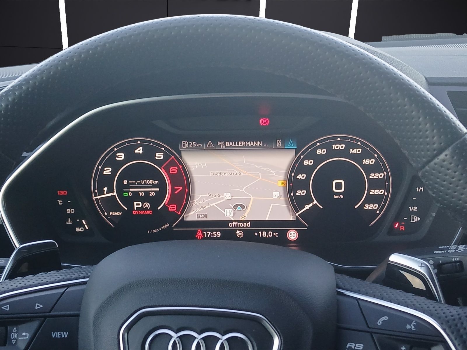 Fahrzeugabbildung Audi RS Q3 Sportback TFSI quattro MATRIX ACC 21" B&O