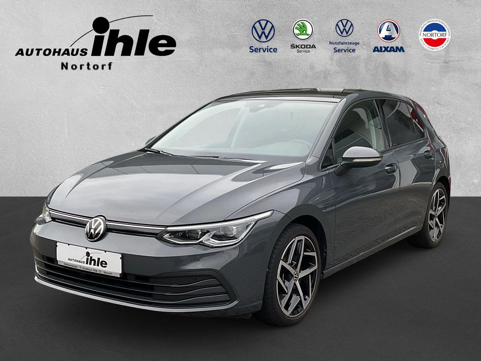 Volkswagen Golf VIII Life 1.5 TSI AHK RFK ACC LED Navi Sitz