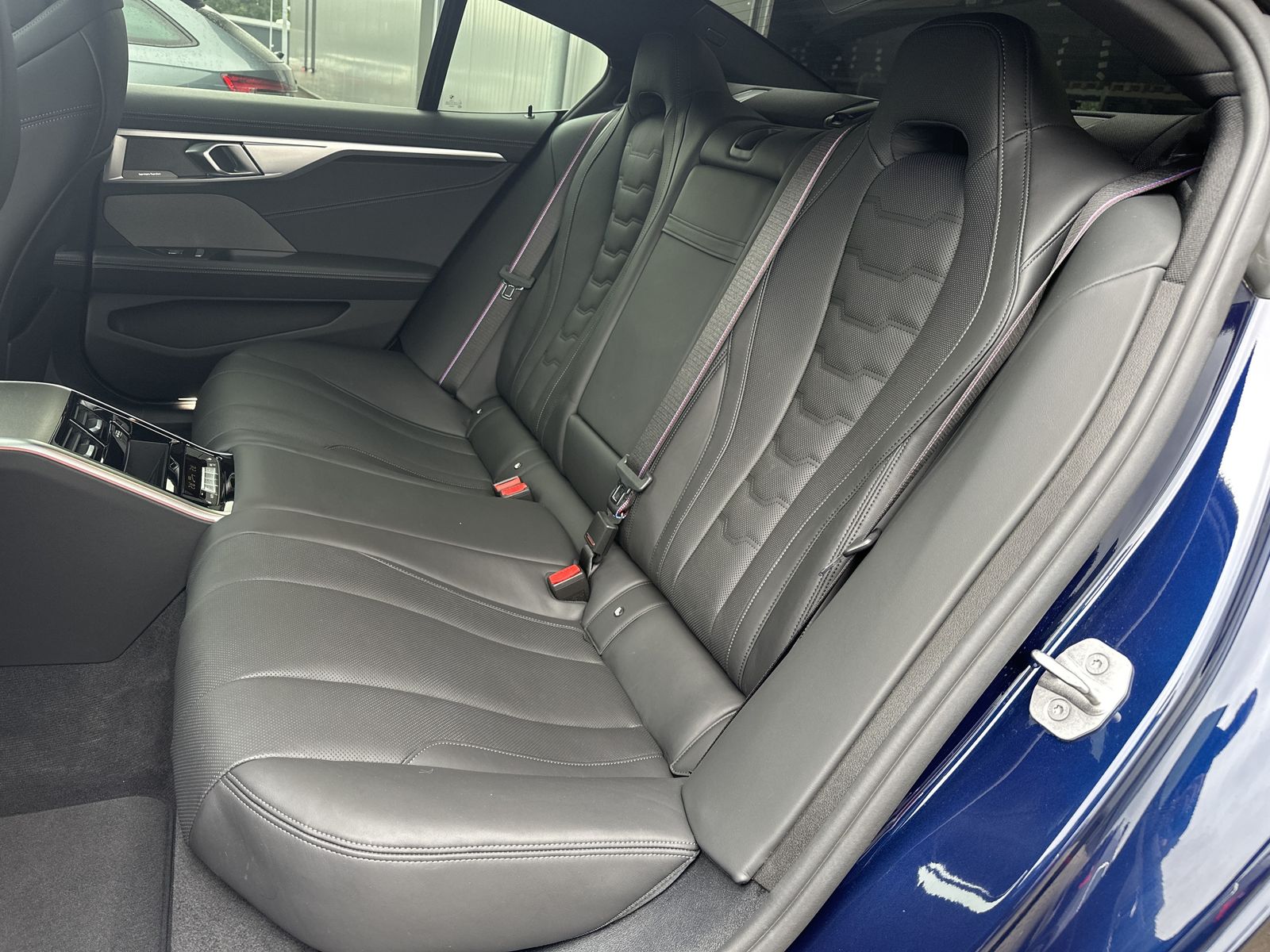 Fahrzeugabbildung BMW 840d Gran Coupé M-Sport NAV+LASER+360°+PANO+20ZO