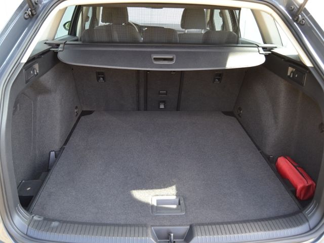 Golf VIII Variant 2.0 TDI 150 PS Life LED/NAVI+V