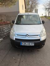Citroën Citroen Berlingo 1.6 2008 tüv - Citroën Berlingo aus 2008 mit Diesel-Antrieb