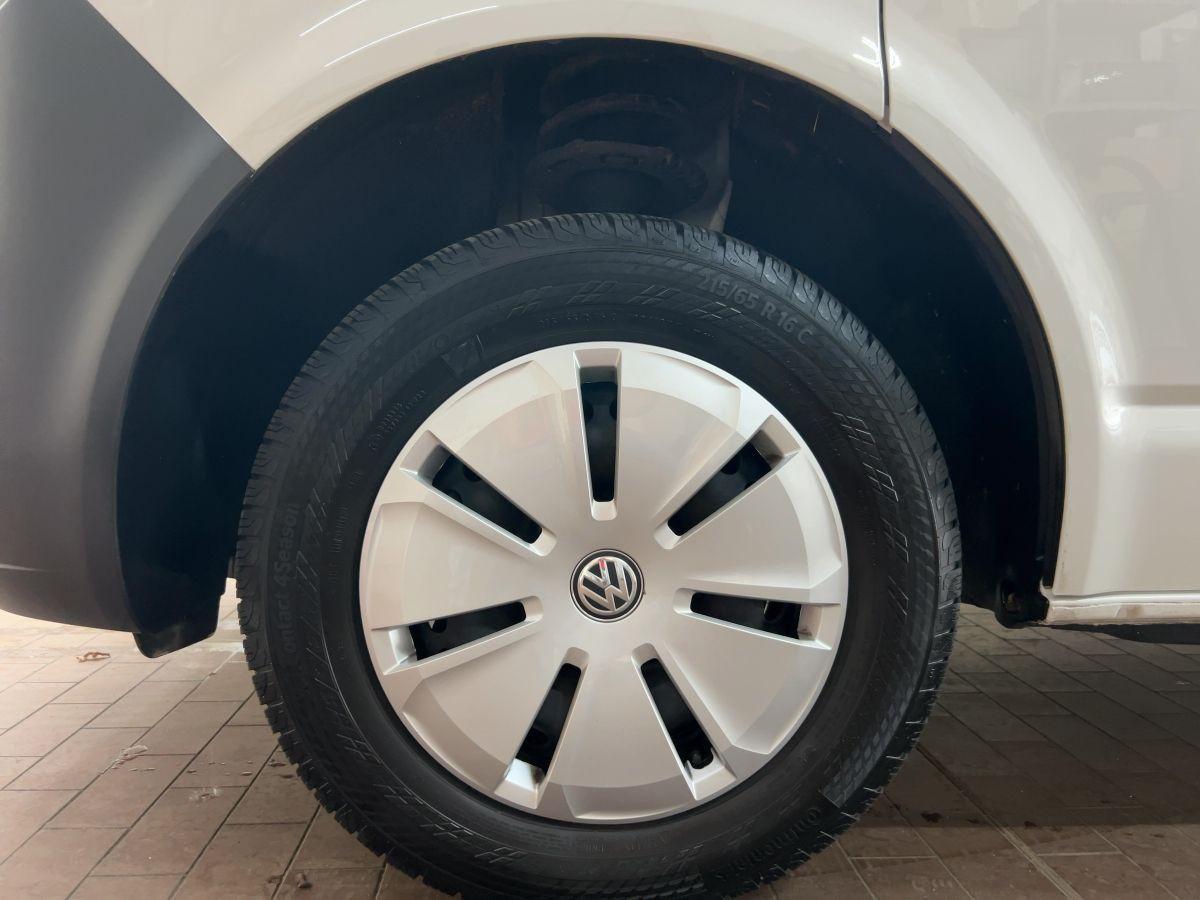 Volkswagen T6.1 Kasten KR 2.0 TDI DSG AHK PDC KLIMA