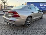 Volvo S60 T8 Inscription Plug-In Hybrid AWD - PANO+HUD - gebrauchte Volvo S60 aus dem Jahr 2020
