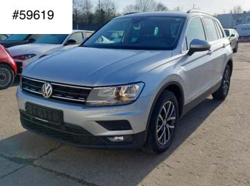 Volkswagen Tiguan - 1