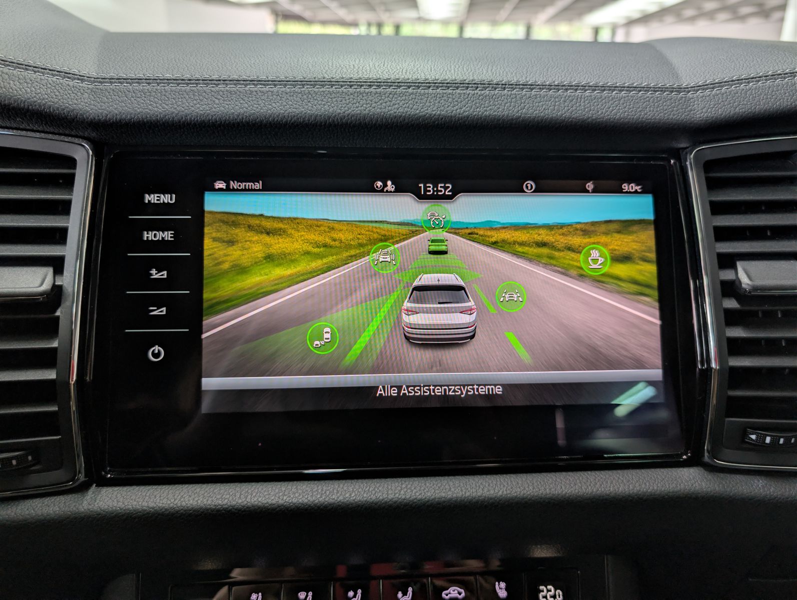 Fahrzeugabbildung SKODA Kodiaq L&amp;K 4x4 CANTON LEDER 360° ACC MEMO VIRT