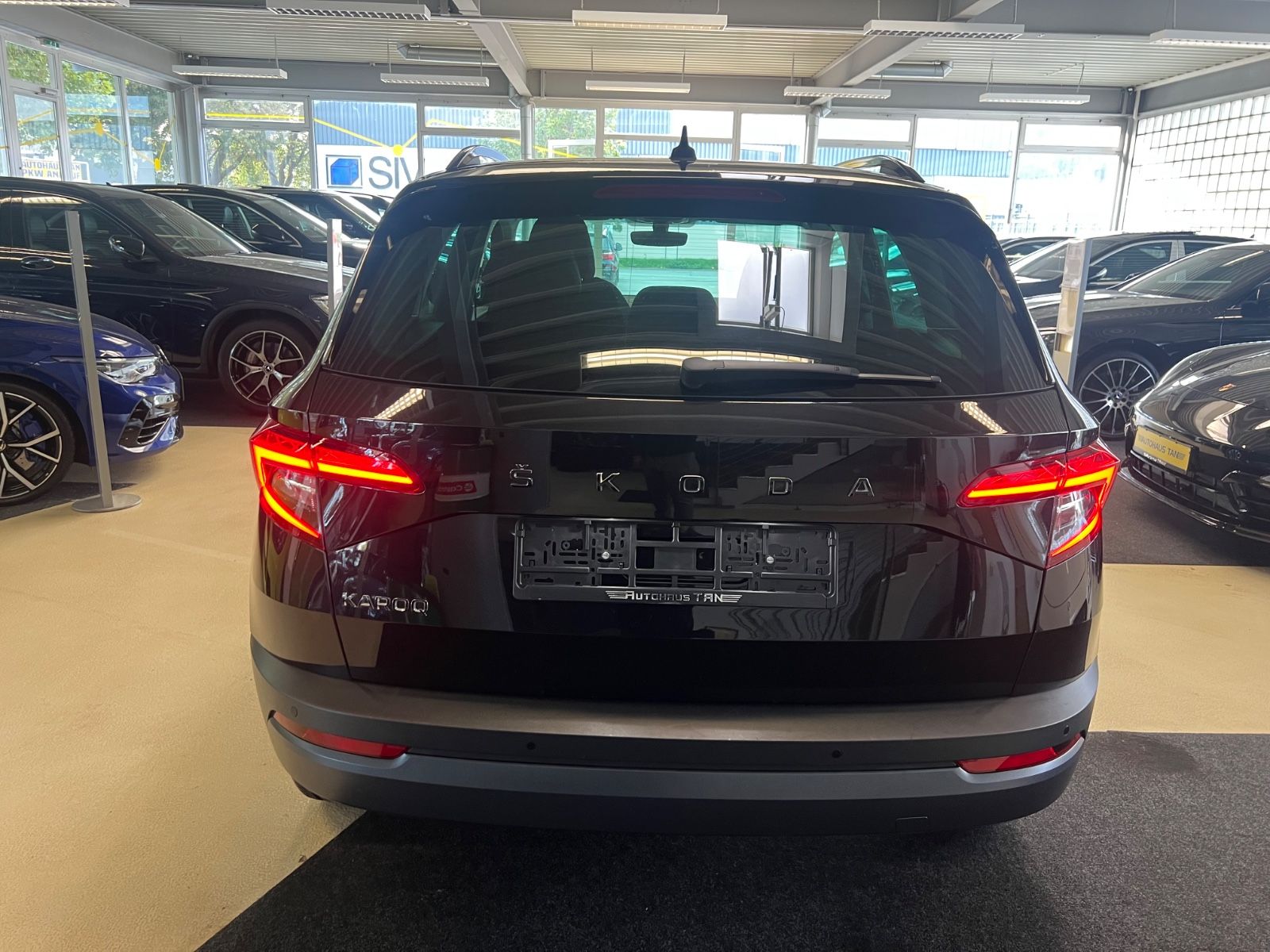 Fahrzeugabbildung SKODA Karoq Clever *4x SITZHEIZUNG*BEHEIZBARES LENKRAD