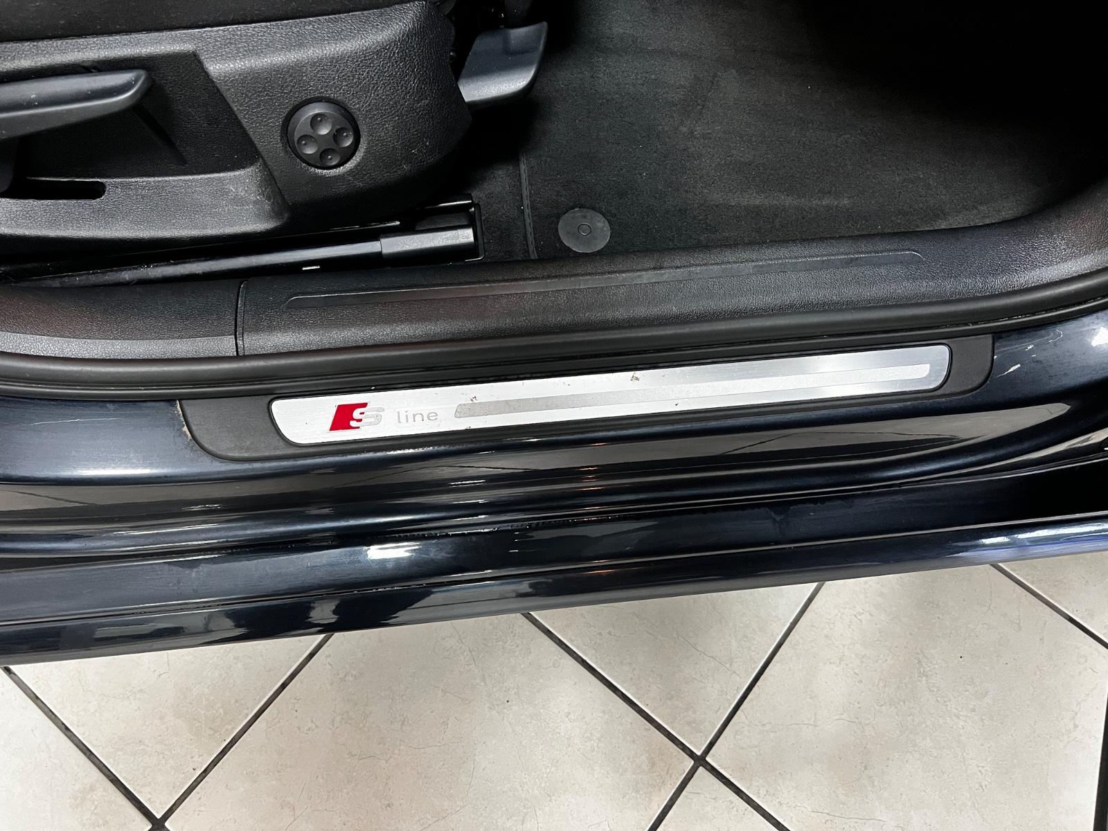Audi A4 Avant S-Line Automatik Navi 19´´Alu