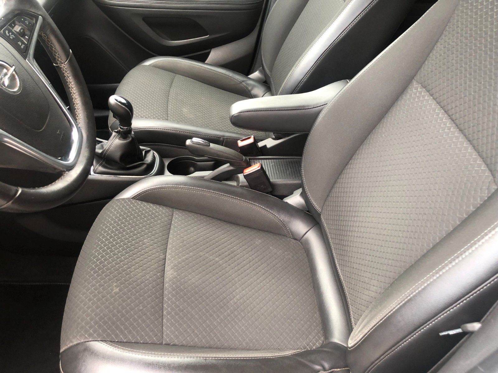 Fahrzeugabbildung Opel Mokka X Innovation Start/Stop
