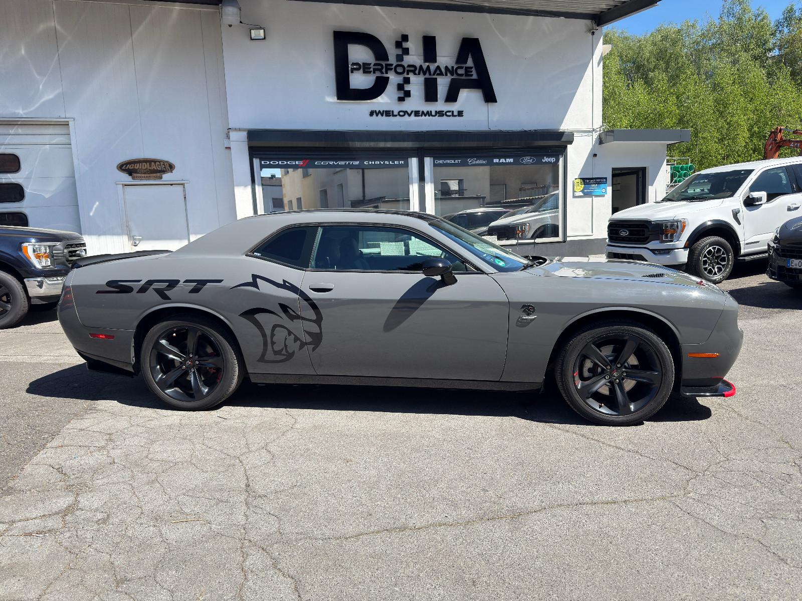 Dodge Challenger 5.7 V8 HEMI*LEDER*K&N*TÜV*SERVICE