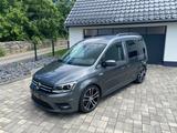 Volkswagen Caddy 2,0TDI DSG Standheizung/AHK/18"/Bi-Xenon