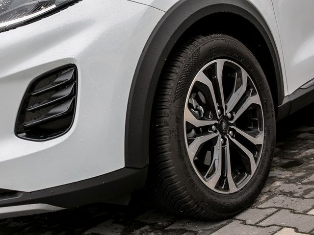 Ford Puma Mild-Hybrid Titanium Digitales Cockpit LED