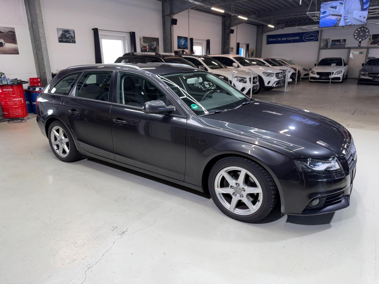 Audi A4 Avant Ambition Navigation PDC Xenon