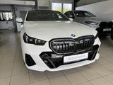 BMW 540d xDrive M Sportpaket Pro Sitzklima HeadUp - mit Diesel-Antrieb: Weiß, Panorama-Dach, Limousine
