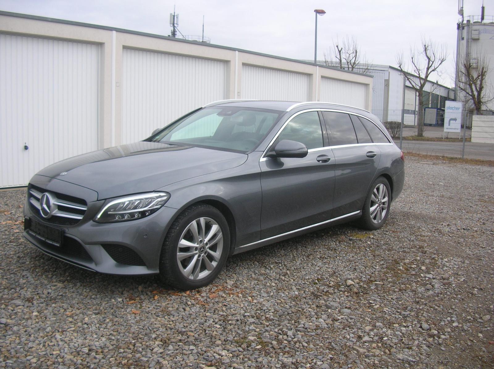 Mercedes-Benz C 180  T - Navi - Klima - PDC - Teilleder