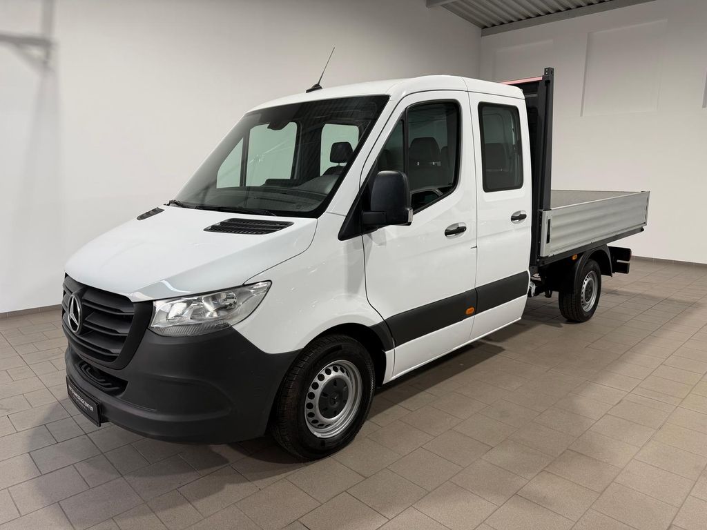 Image of Mercedes-Benz Sprinter