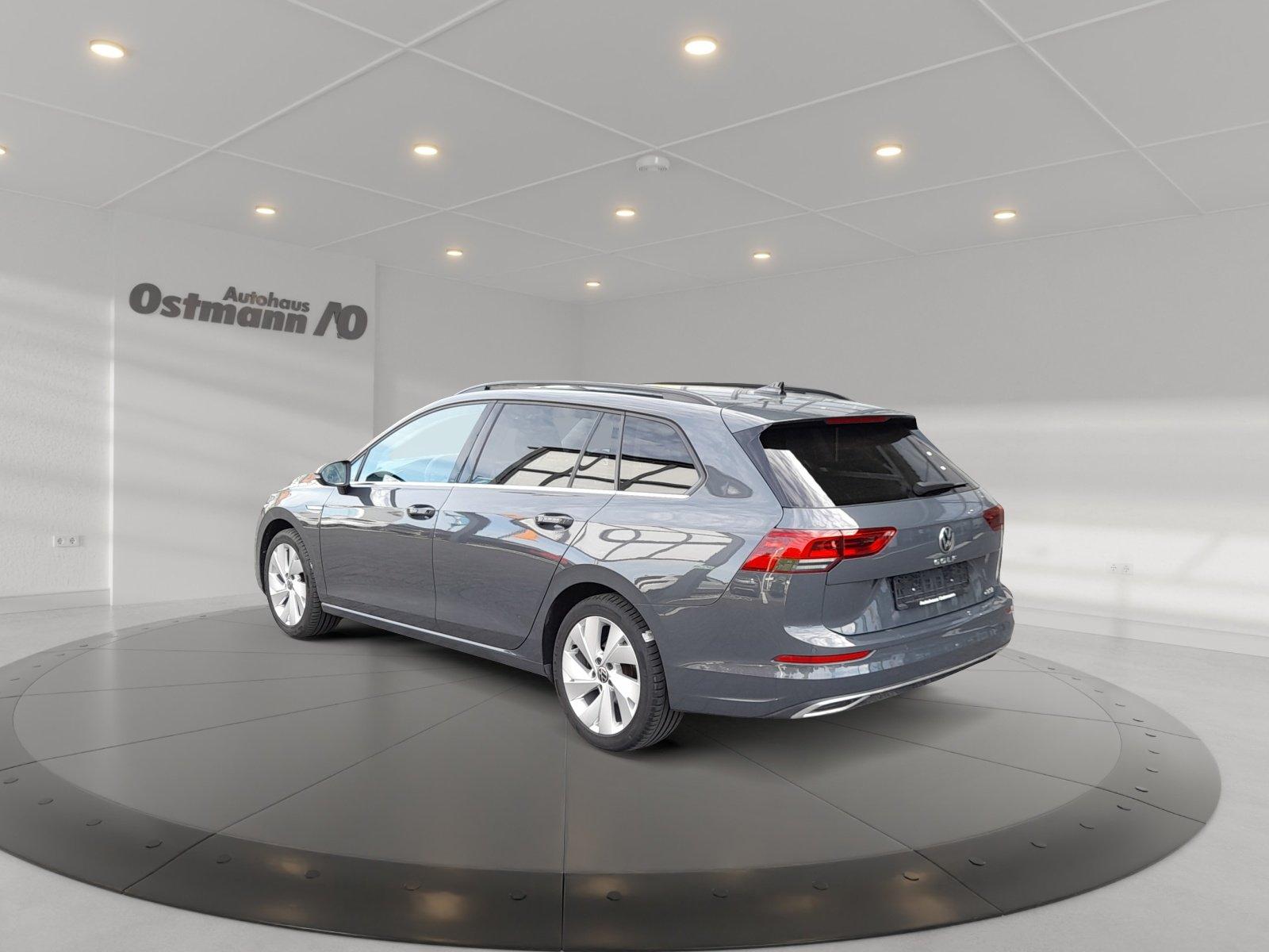 Volkswagen Golf VIII Variant Style 1,5 eTSI AHK LM LED RFK