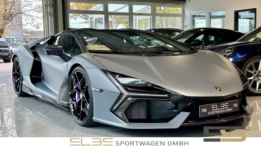 LAMBORGHINI Revuelto 2026