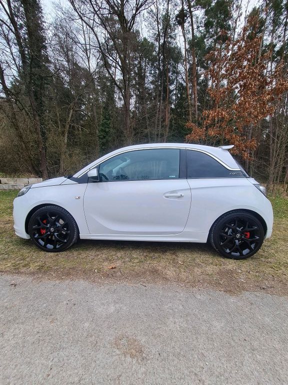 Image of Opel Adam