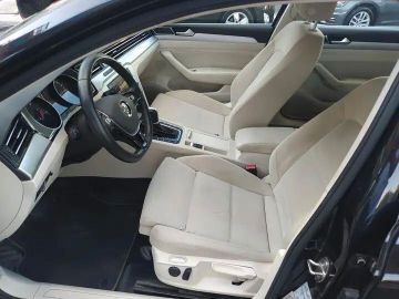 Volkswagen Passat - 7