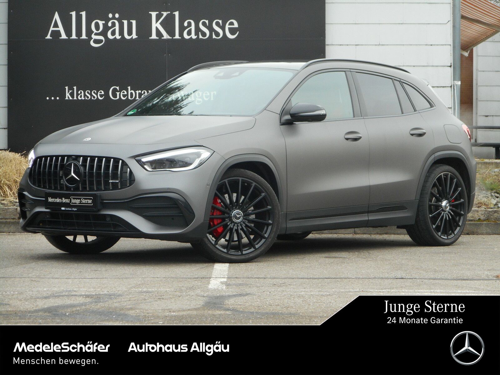 MERCEDES-BENZ GLA 35 AMG 4M Distro PanoSD AHK HuD MLED KeylGO