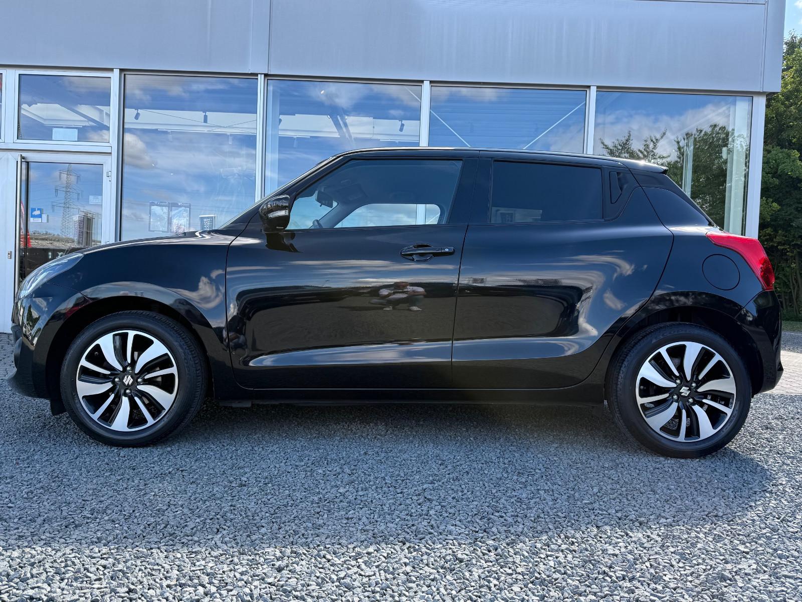 Suzuki Swift 1.0 BOOSTERJET HYBRID Comfort PLUS
