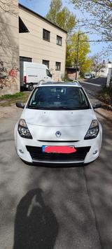 Renault Clio Night & Day TCE 100 Eco2 Night & Day - Renault Clio aus 2011: Night Day