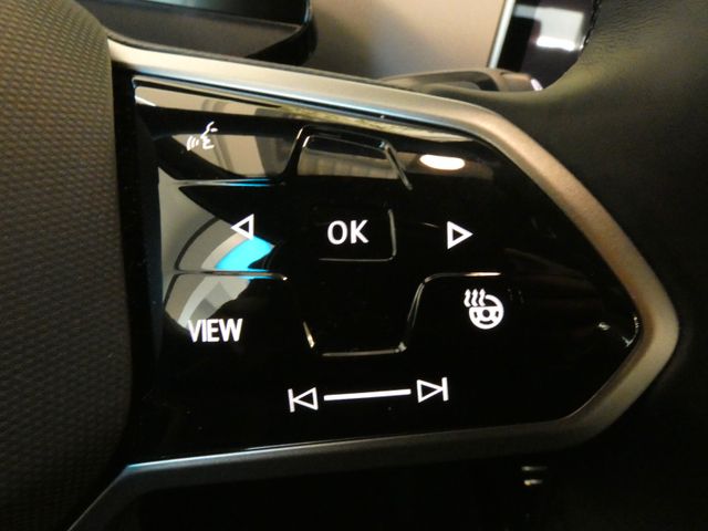 ID.4 Pro 77 kWh Infotainment Paket AHK KAMERA