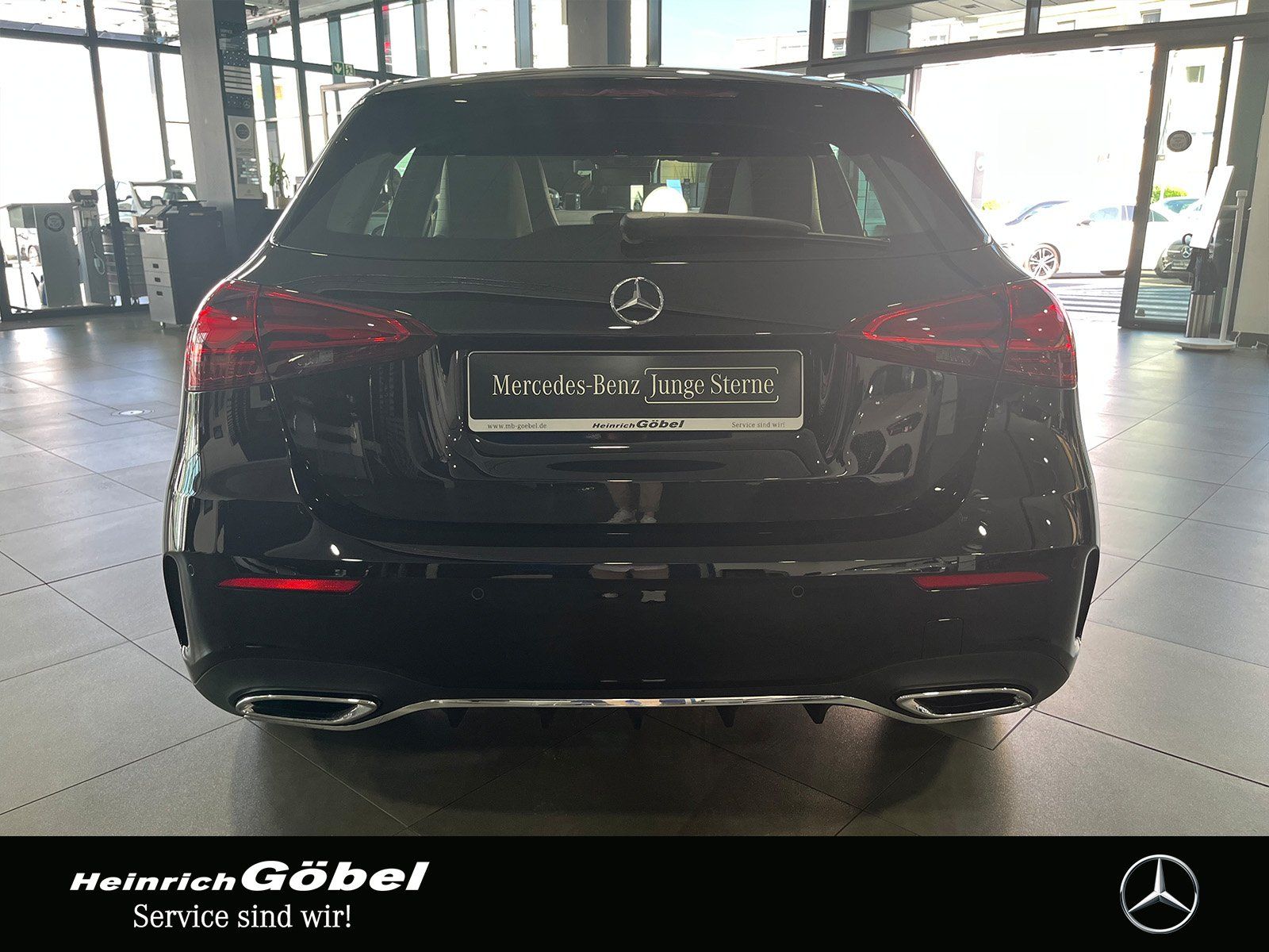 Fahrzeugabbildung Mercedes-Benz A 200 d AMG+360°+AMBIENTE+TOTWINKEL+LED+CARPLAY