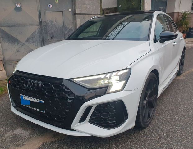 Audi RS3 2.5 TFSI 400 CV QUATTRO S-TRONIC SPORTB